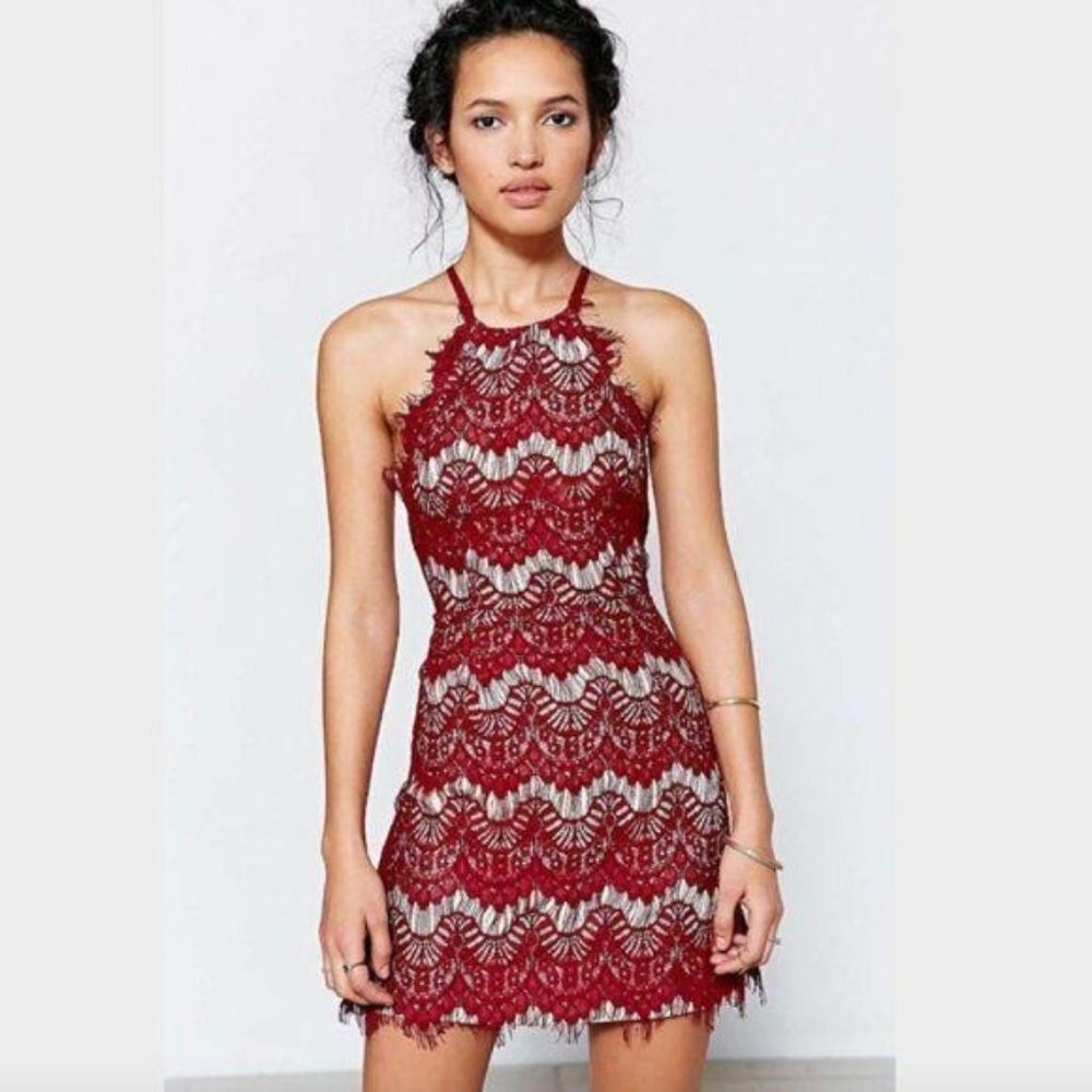 Stylestalker Red Lace Backless Halter Neck Mini Dress Small